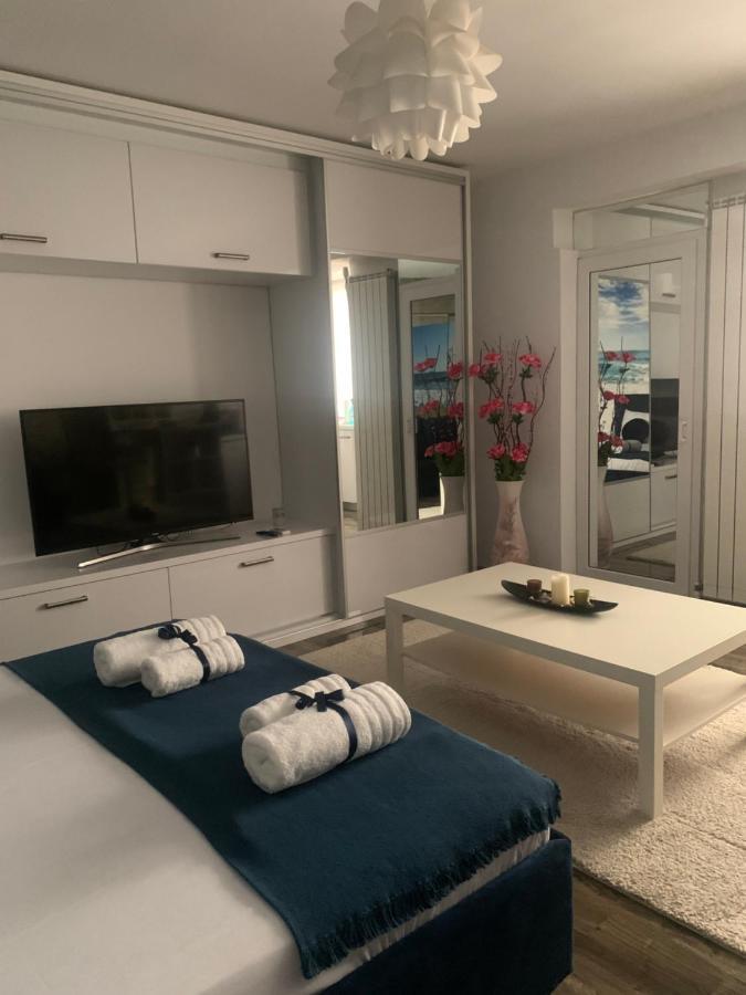 Marisole Apartment Constanta Exterior photo